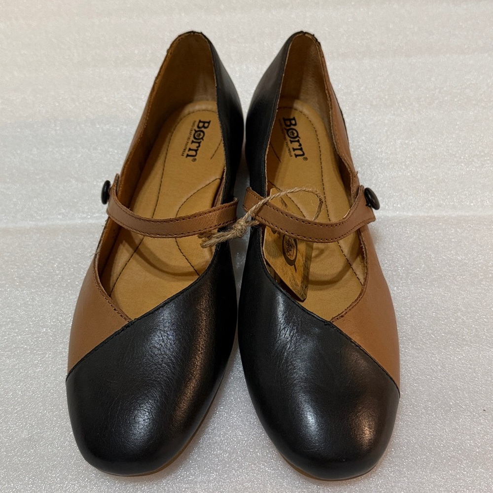 Born Pandora  Brown and Black Leather Mary Jane Flats 9 NIB